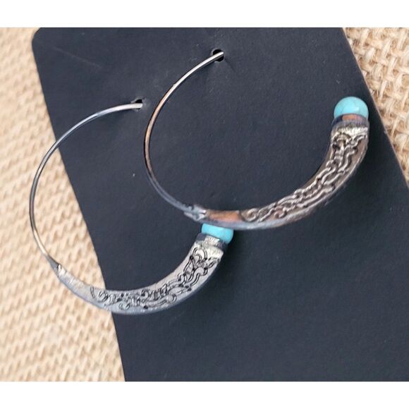 1-1/4" Silver Alloy Etched Semi-circle Faux Turquoise Fashion Jewelry Earrings - Picture 2 of 5